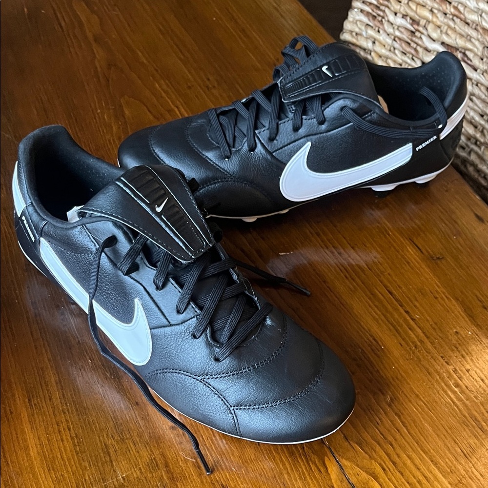 Nike Premier III FG Soccer Cleats